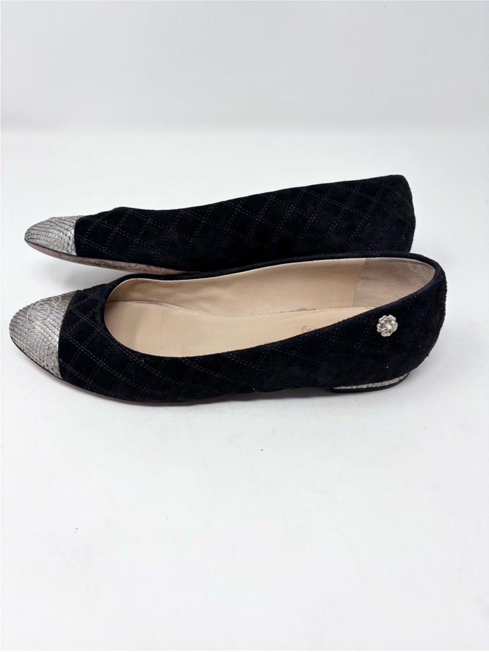 Chanel Flats - Picture 3 of 7